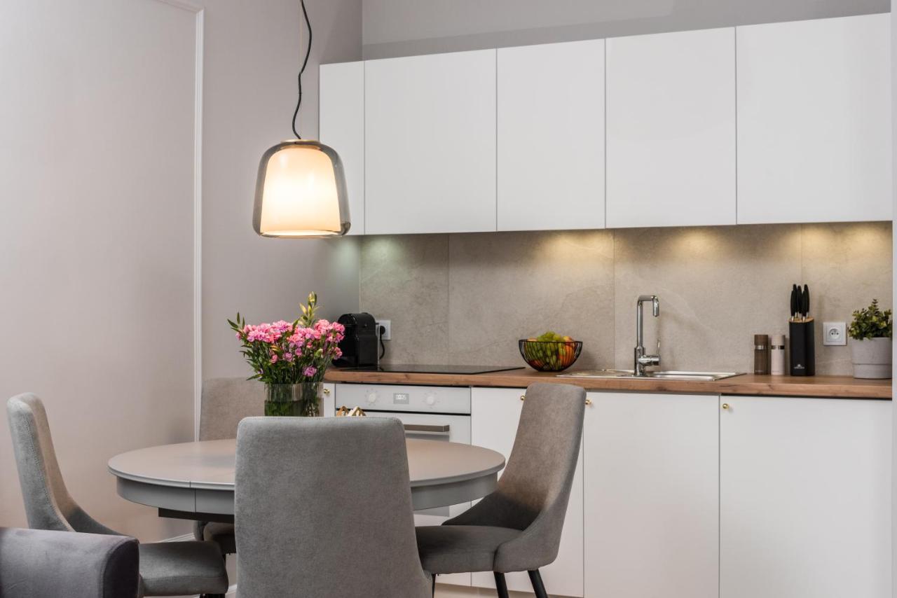 Wielopole17 Miro Apartment With Ac Krasków Εξωτερικό φωτογραφία