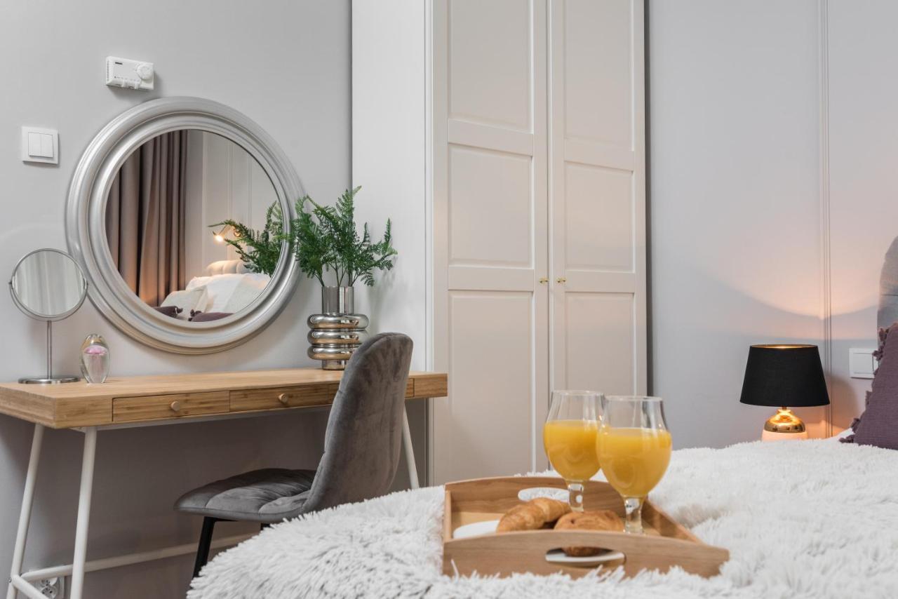 Wielopole17 Miro Apartment With Ac Krasków Εξωτερικό φωτογραφία